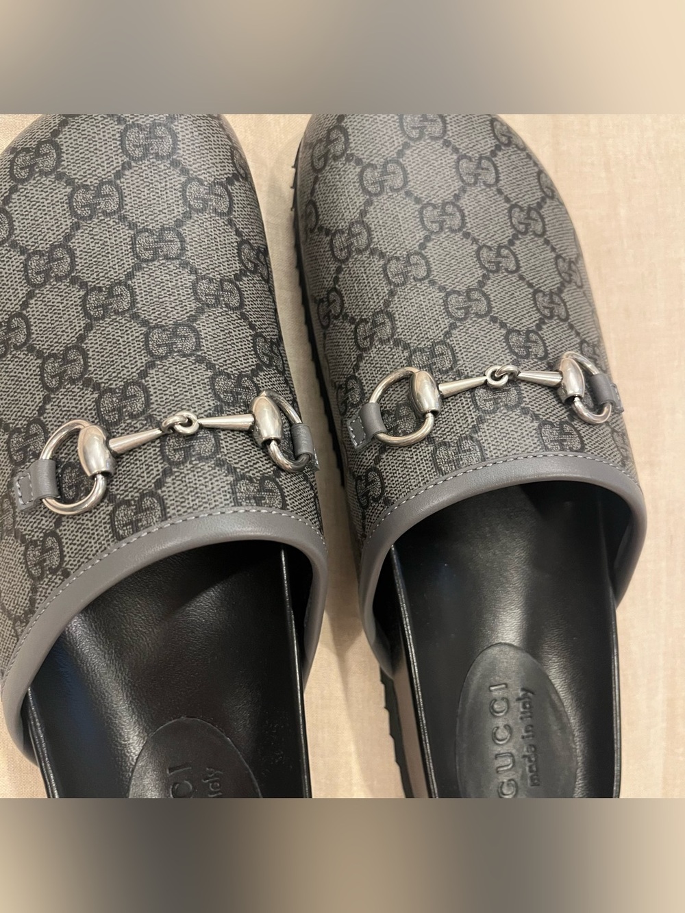 $990 Gucci GG Monogram Supreme Canvas Mule with Horsebit - Picture 10 of 15